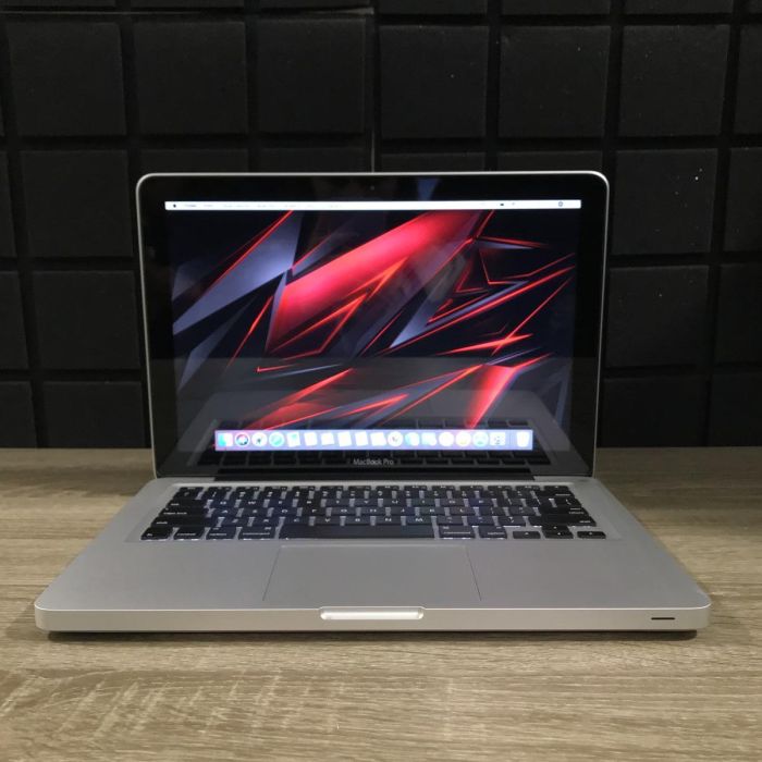 MacBook Pro 13,3" Intel Core i5 2.3GHz/8GB DDR3/256SSD/Intel Graphics 3000 Б/В