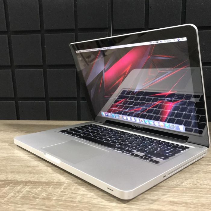 MacBook Pro 13,3" Intel Core i5 2.3GHz/8GB DDR3/256SSD/Intel Graphics 3000 Б/В