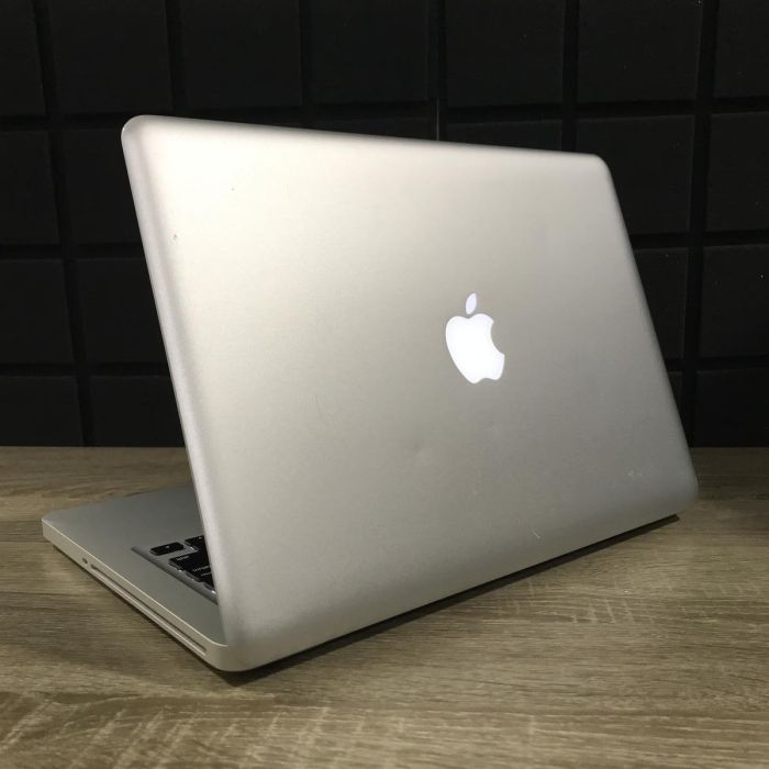 MacBook Pro 13,3" Intel Core i5 2.3GHz/8GB DDR3/256SSD/Intel Graphics 3000 Б/В