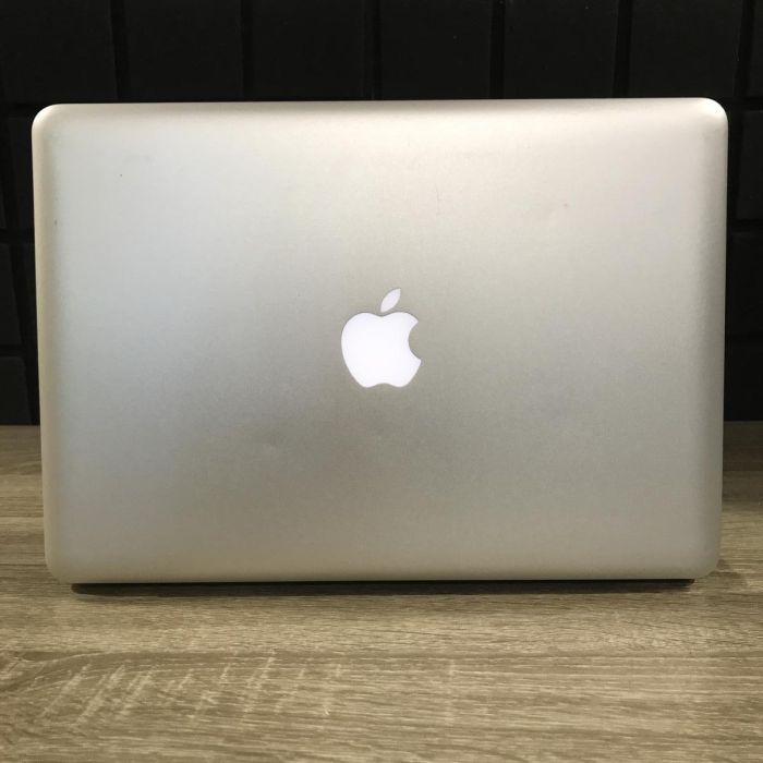 MacBook Pro 13,3" Intel Core i5 2.3GHz/8GB DDR3/256SSD/Intel Graphics 3000 Б/В