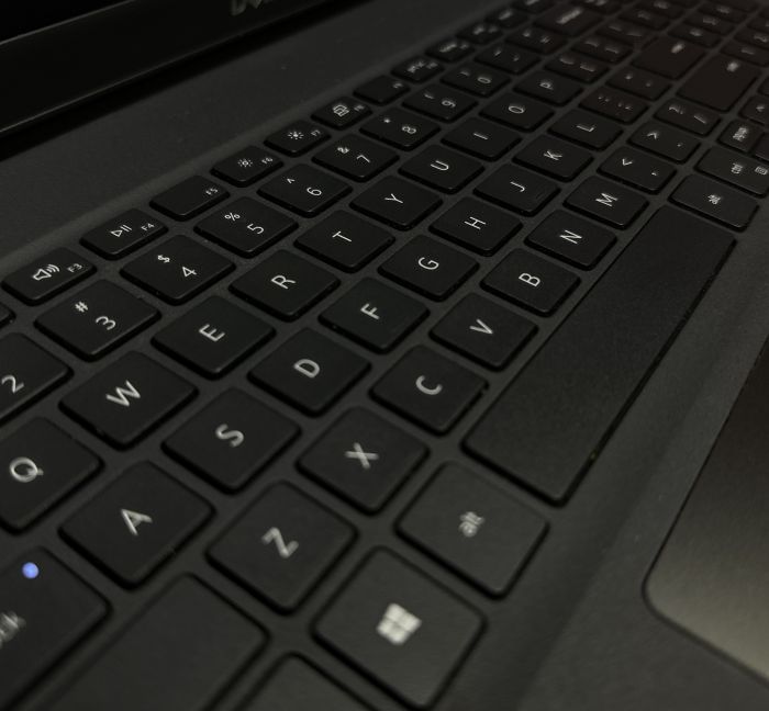 Ноутбук Dell Latitude 3510 i5-10210U 8Gb 240Gb SSD Intel HD Graphics Б\В