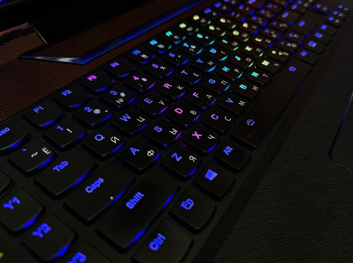 Ноутбук Lenovo Legion Y920-17IKB i7-7820HK 16Gb 256Gb SSD 1Tb HDD GTX1070-8Gb Б\В