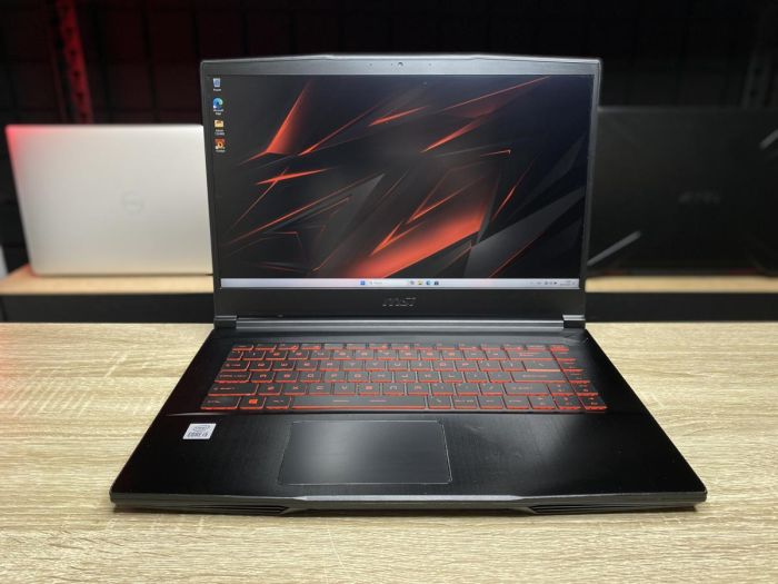 Ноутбук MSI I5-10500H 16Gb 1Tb SSD RTX 3060 Б/В