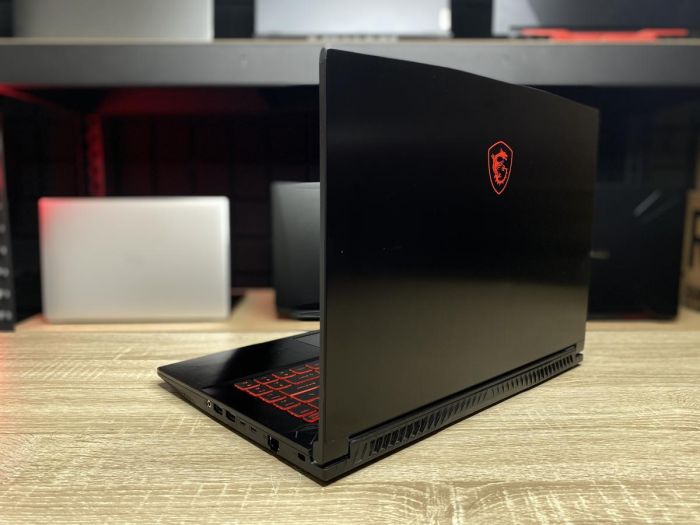 Ноутбук MSI I5-10500H 16Gb 1Tb SSD RTX 3060 Б/В