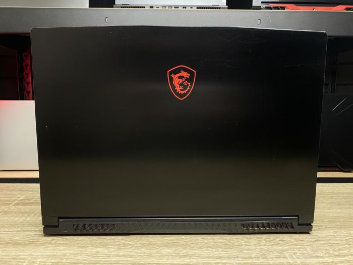 Ноутбук MSI I5-10500H 16Gb 1Tb SSD RTX 3060 Б/В