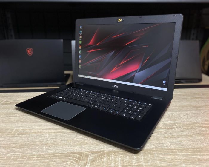 ноутбук Acer Aspire 17 F5-771G I5-7200U 8 GB SSD 500GB GTX 950M Б/В