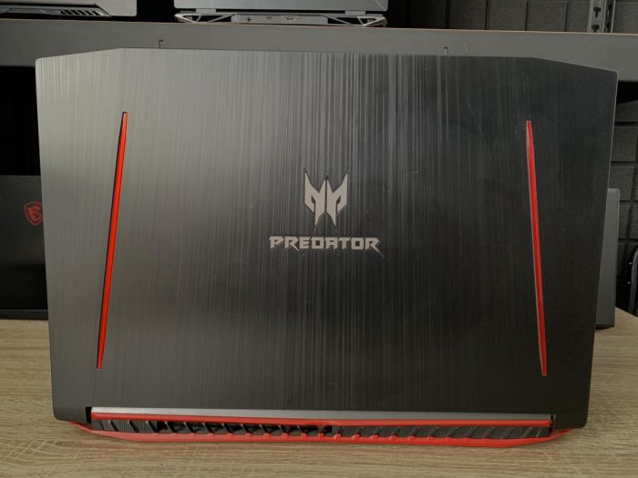 Ноутбук Acer Predator 17,3 i7-7700HQ 8Gb 512SSD 1Tb HDD GTX1060 Б/В