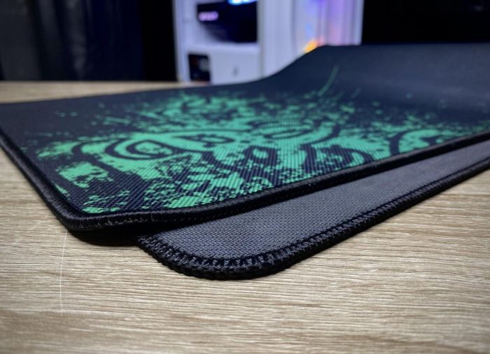 Ігрова поверхня 300*700 Razer