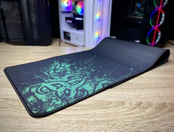 Ігрова поверхня 300*700 Razer