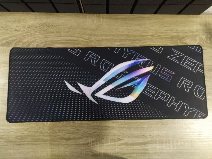 Ігрова поверхня 300*700 Strix