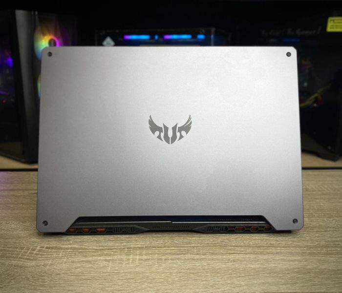 Ноутбук ASUS TUF GAMING FX506 Ryzen 7 4800H/8GB/512SSD/RTX2060