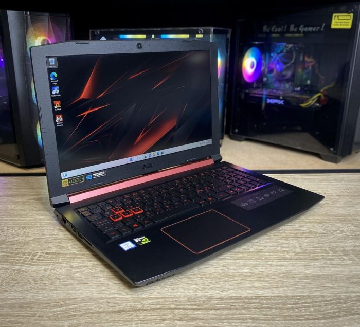 Ноутбук Acer Nitro 5 i5-8300H/8Gb/256SSD/Nvidia GTX1050Ti