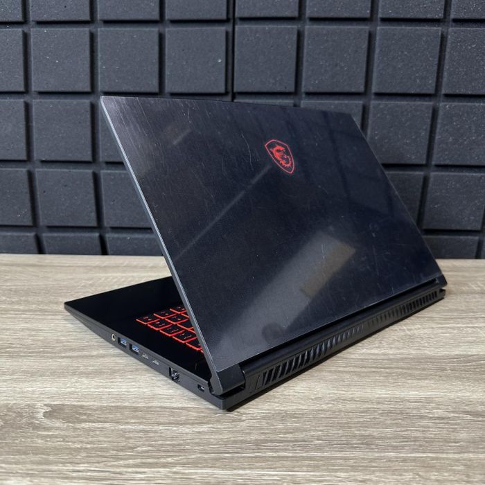 Ноутбук MSI GF65 120Hz i5-10300H/16GB/512SSD/RTX2060 Б/В