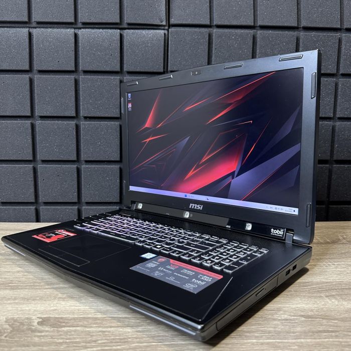 Ноутбук MSI DOMINATOR PRO TOBI i7-6700HQ/16GB/256SSD+1Tb HDD/GTX1070-8Gb Б/В