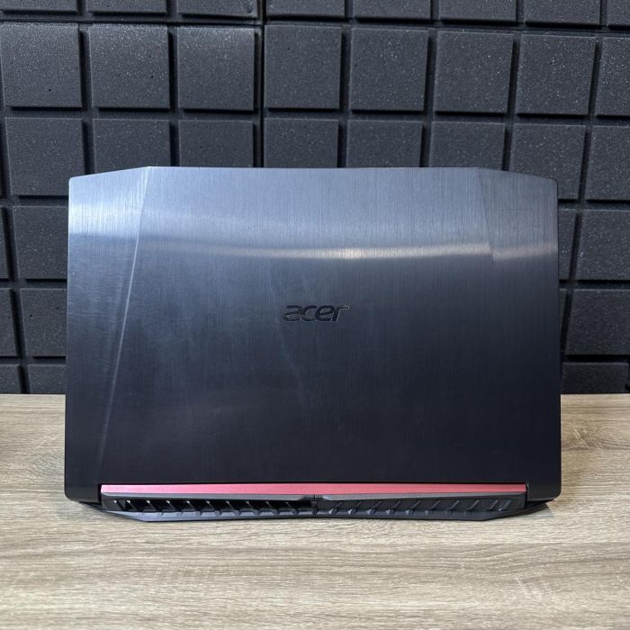 Ноутбук Acer Nitro 5 i5-8300H/8GB/256SSD/GTX1050-4GB