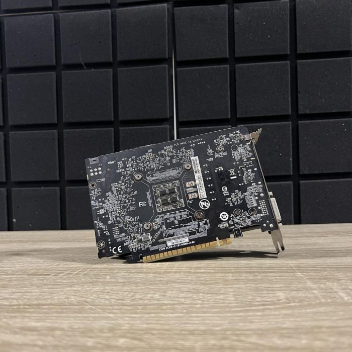 Відеокарта Gigabyte 1650 Б/В