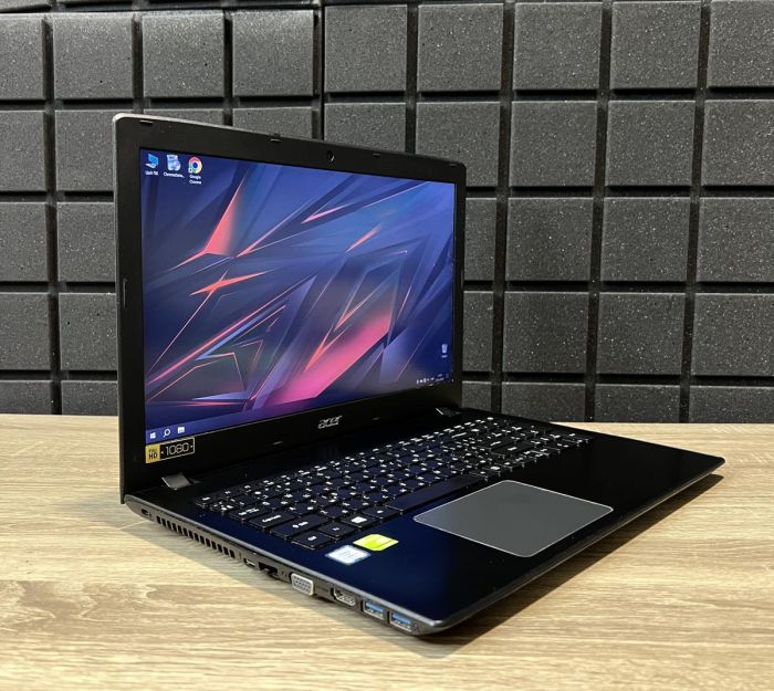 Ноутубк Acer Aspire E5 i3-710U/12GB/256SSD/940MX-2GB Б/В