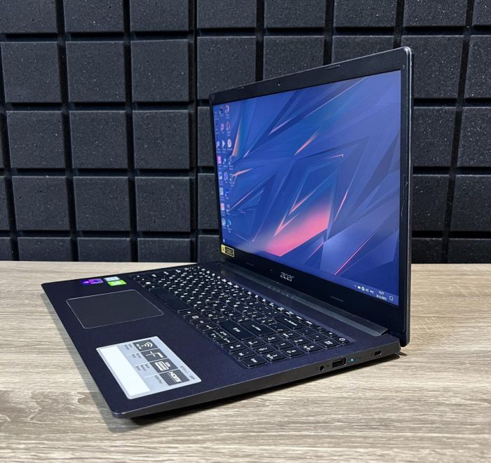 Ноутбук Acer Aspire 3 i3-8130U/8GB/256SSD/MX130-2GB Б/В
