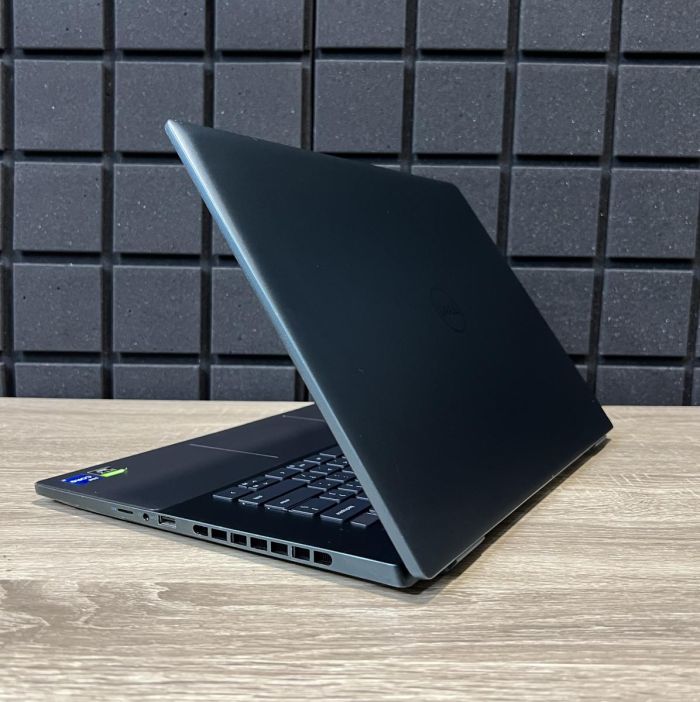 Ноутбук Dell Inspiron 16Plus 4K i7-12700H/32GB/1TbSSD/RTX3060-6GB Б/В