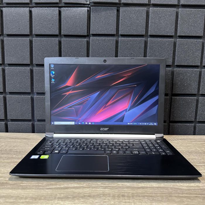 Ноутбук Acer Aspire i3-6006U/8GB/120SSD+1TbHDD/940MX-2GB Б/В