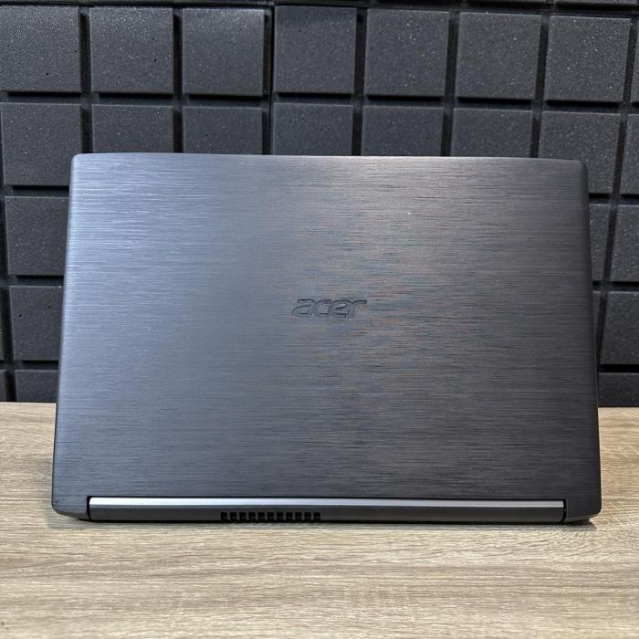 Ноутбук Acer Aspire i3-6006U/8GB/120SSD+1TbHDD/940MX-2GB Б/В