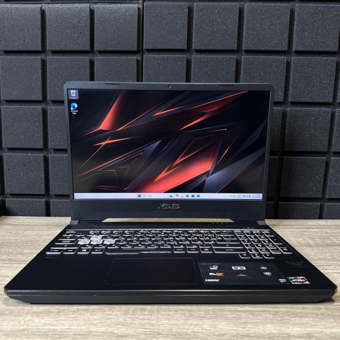 Ноутбук Asus Tuf Gaming FX505DT Ryzen 5-3550H/16GB/512SSD/GTX1650-4GB Б/В
