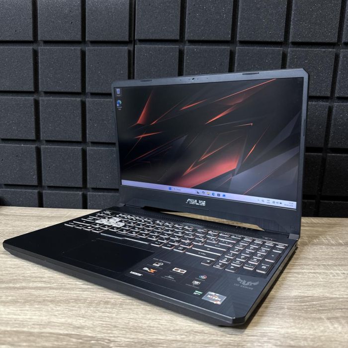 Ноутбук Asus Tuf Gaming FX505DT Ryzen 5-3550H/16GB/512SSD/GTX1650-4GB Б/В