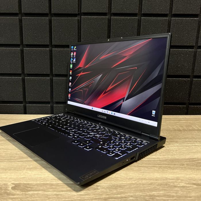 Ноутбук Lenovo LEGION 5 2k 165Hz Ryzen 7 5800H/16Gb/1Tb SSD/RTX3070-8Gb Б/В