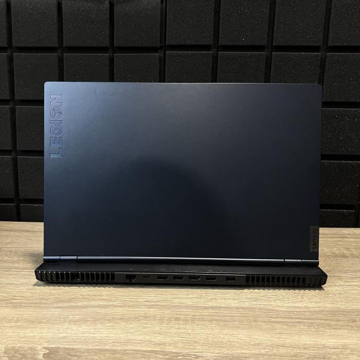 Ноутбук Lenovo LEGION 5 2k 165Hz Ryzen 7 5800H/16Gb/1Tb SSD/RTX3070-8Gb Б/В