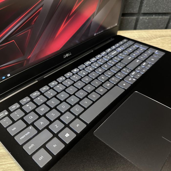 Ноутбук DELL Vostro 7590 I7-9750H/16GB/512SSD/GTX1050-3GB Б/В