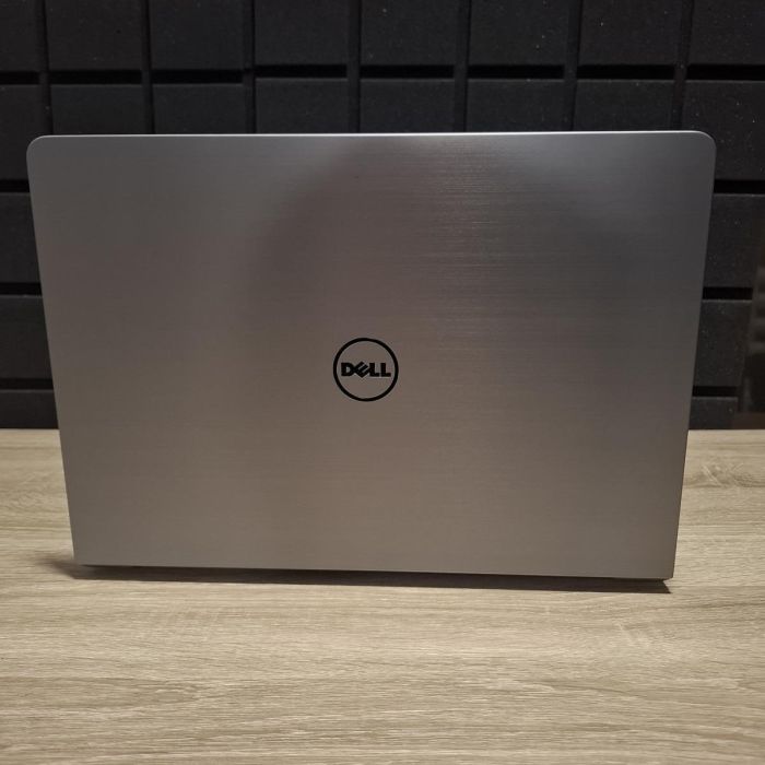 ноутбук Dell Vostro 14" i7-6500U/8GB/240SSD/930M-4GB Б/В