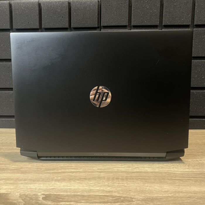 Ноутбук HP Pavilion 15 Ryzen 5 3550H/16GB/240SSD/GTX1650-4GB Б/В