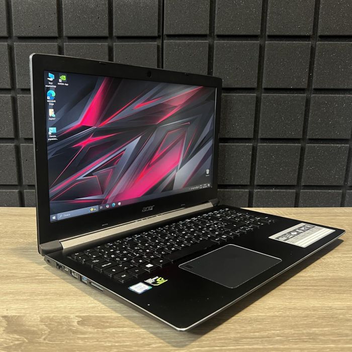 Ноутбук Acer Aspire A715 i5-7300HQ/16Gb/256SSD/GTX1050-2Gb Б/В