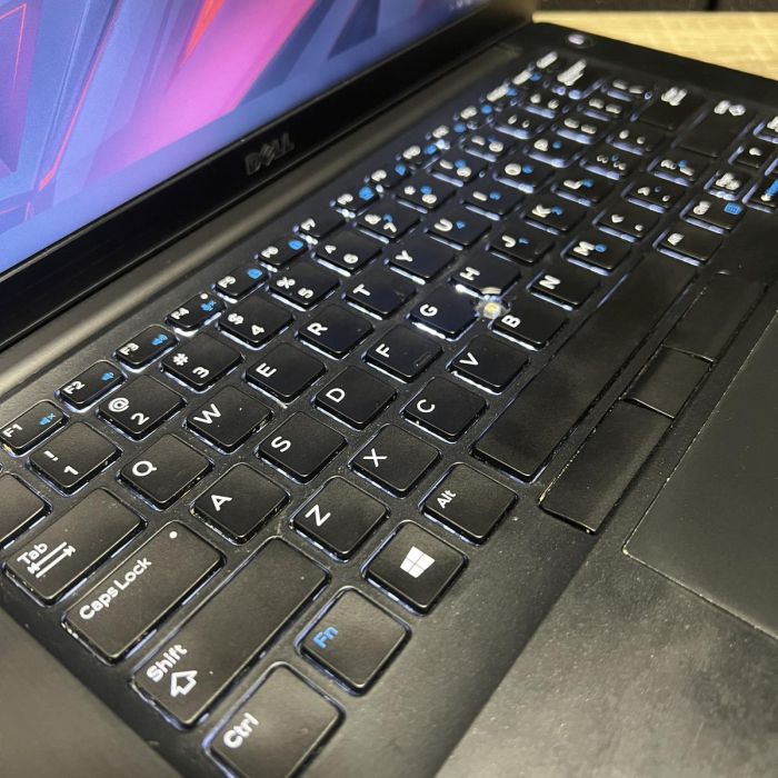Ноутбук Dell Latitude 7480 14" i7-7600U/16GB/512SSD/HDGraphics620 Б/В