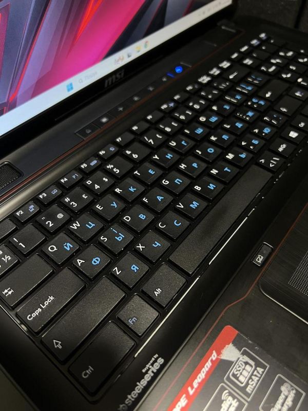 Ноутбук MSI GP70 2PE Leopard 17" i7-4710HQ/8GB/256SSD/840M-2GB Б/В