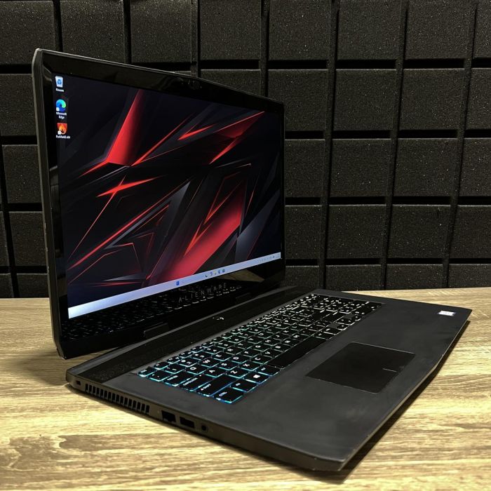 Ноутбук DELL ALIENWARE M17 i7-8750H/16GB/480SSD/RTX2070MQ-8GB Б/В