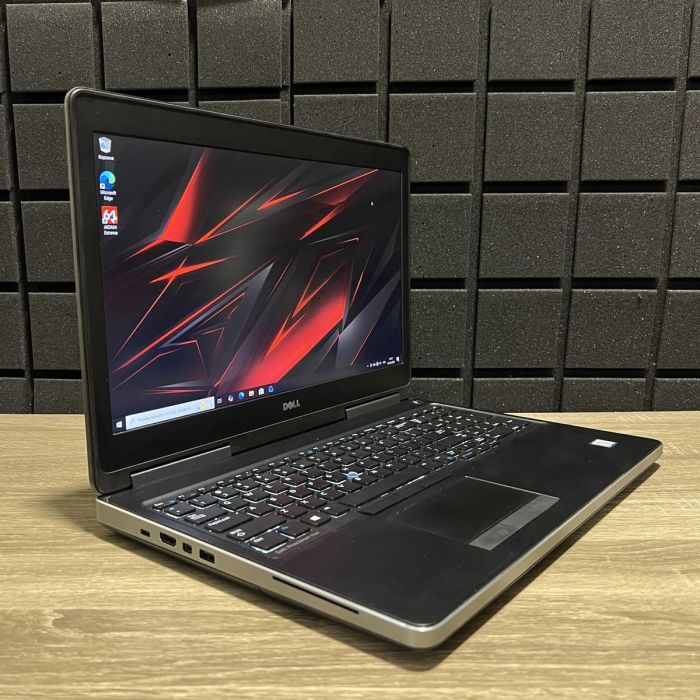 Ноутбук Dell Precision 7510 i7-6820HQ/8GB/1TbSSD/Quadro M1000M-2GB Б/В