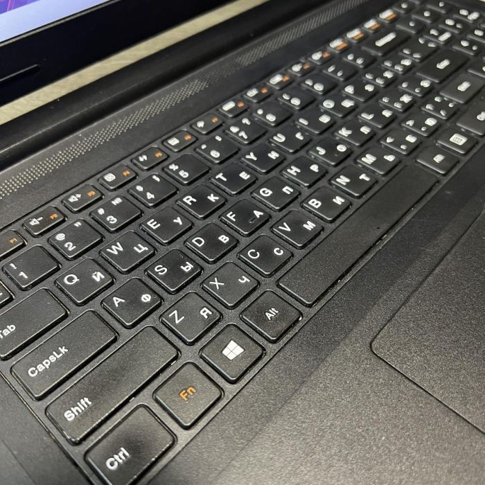 Ноутбук Lenovo ideapad 100-15IBY Pentium N3540/8GB/120SSD/IntelHD Б/В