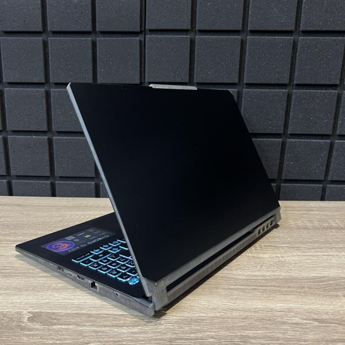 Ноутбук MSI Cyborg 15 144Hz i7-12700H/16GB/1TbSSD/RTX4060-8GB Б/В