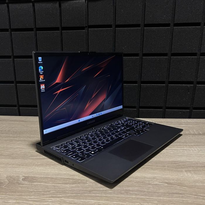 Ноутбук Lenovo Legion 120Hz i7-10750H/16GB/512SSD/RTX2060 Б/В