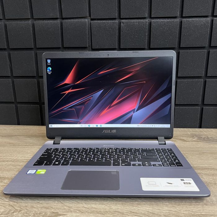 Ноутбук Asus VivoBook 15 X507UF i5-8250U/8GB/256SSD/MX130-2GB Б/В