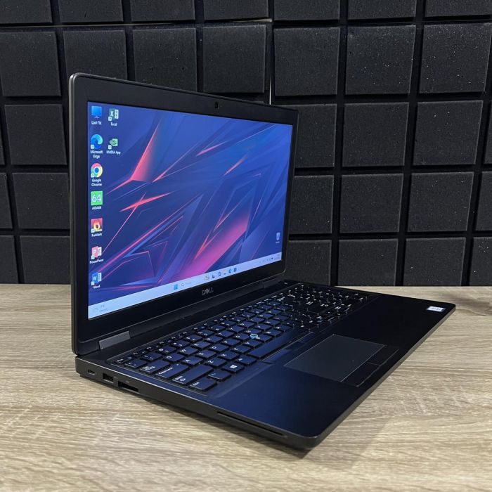 Ноутбук Dell Latitude 5591 i7-8850H/16GB/128SSD/MX130-2GB Б/