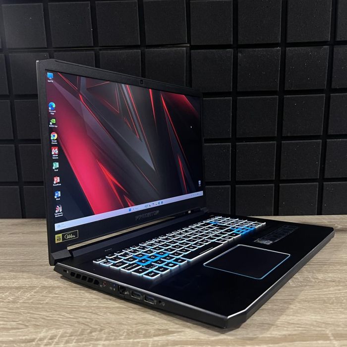 Ноутбук Acer Predator 17.3 144гц/i7 9750H/16gb/SSD 512gb/RTX 2060-6Gb Б/В