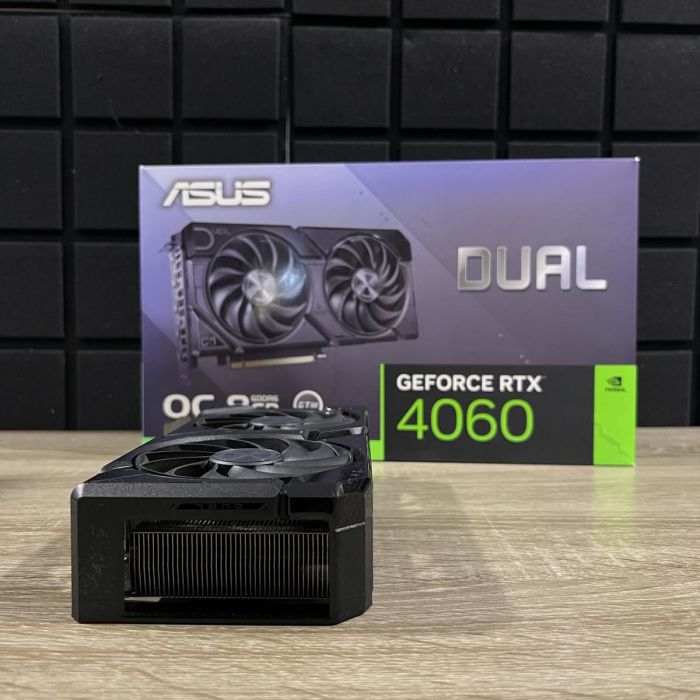 Відеокарта ASUS DUAL RTX4060-8Gb Б/В