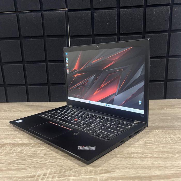 Ноутбук Lenovo ThinkPad T480s i5-8350U/8Gb/256SSD/Intel HD Б/