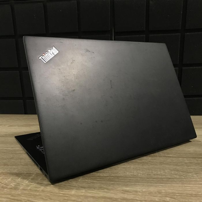 Ноутбук Lenovo ThinkPad T490s i5-8365U/8Gb/256SSD/Intel HD Б/В
