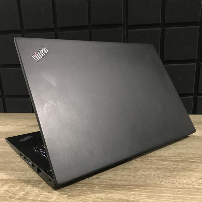 Ноутбук Lenovo ThinkPad T460s i5-6300U/8Gb/256SSD/Intel HD Graphics Б/В