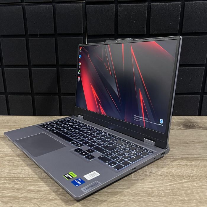 Ноутбук Lenovo LOQ 144Hz I5-12450HX/16gb/512GbSSD/RTX4060 Б/В
