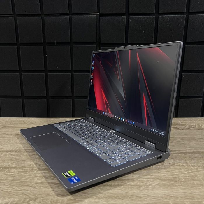 Ноутбук Lenovo LOQ 144Hz i5-13450HX/16Gb/512gb SSD/RTX5060 Б/В