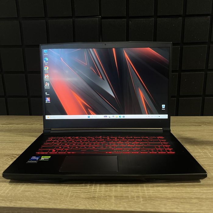 Ноутбук MSi GF 63 144Hz i7-12650H/16Gb/512Gb SSD/RTX4050 Б/В